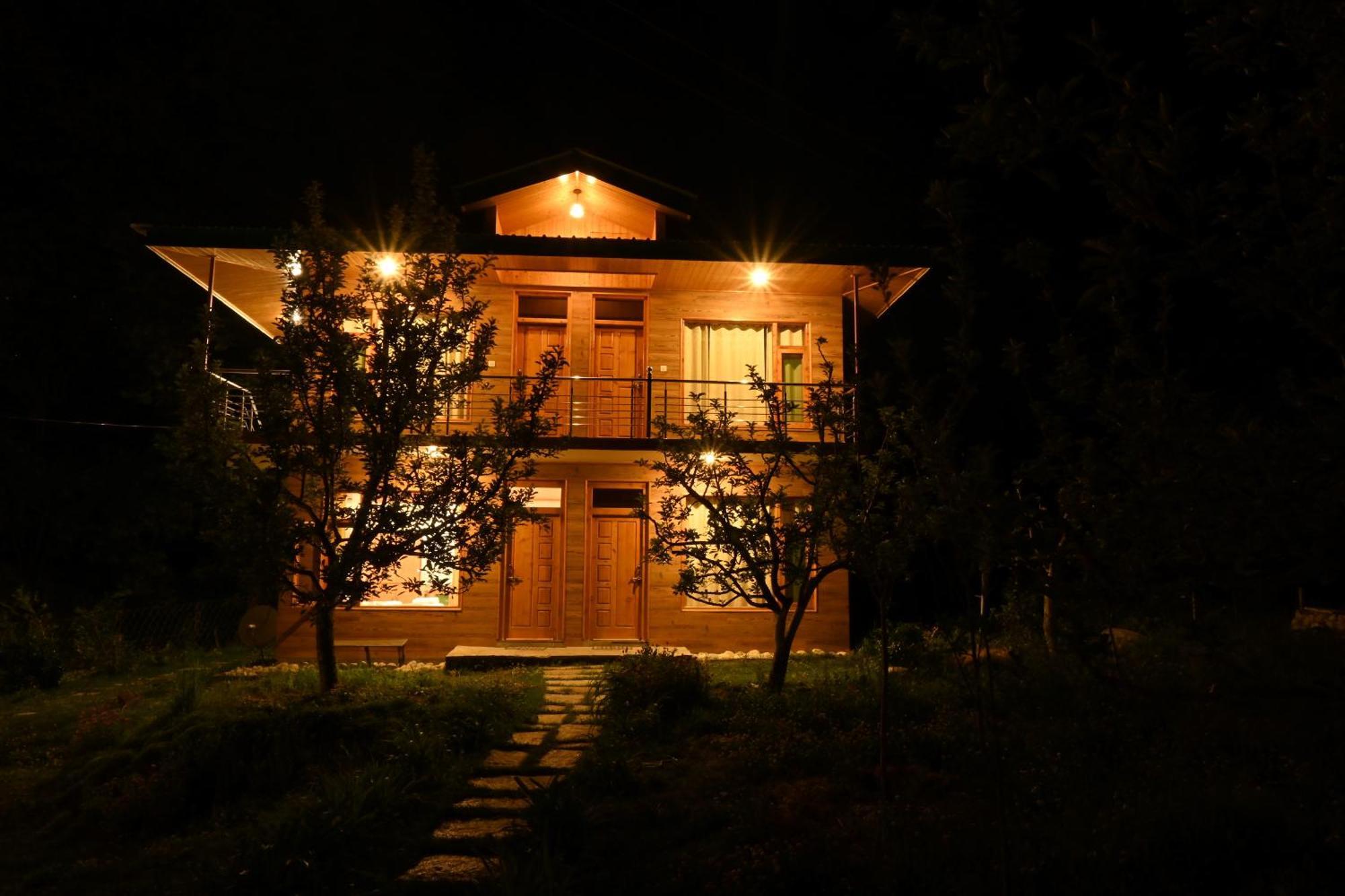 Cascade Mountain Retreat Manali Bed and Breakfast Eksteriør billede