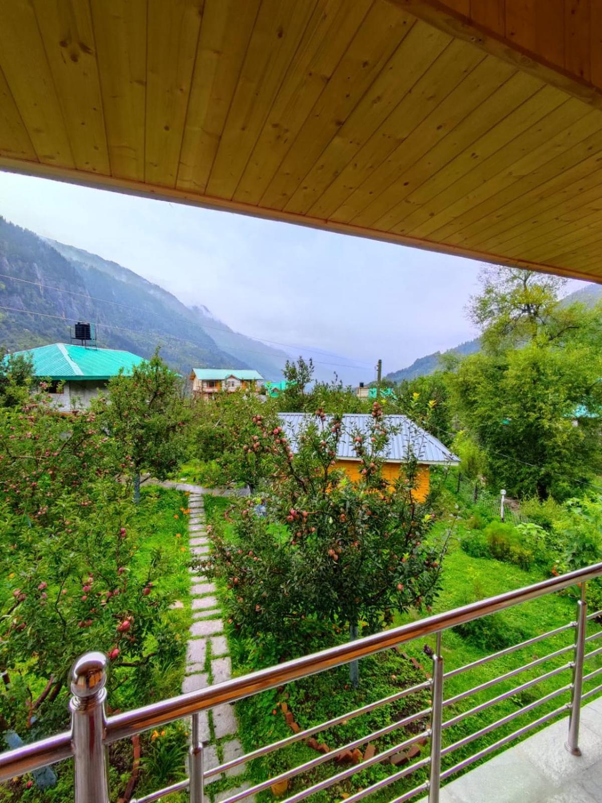 Cascade Mountain Retreat Manali Bed and Breakfast Eksteriør billede